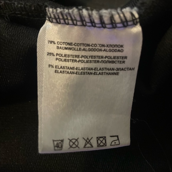 ⭐️👑VINTAGE JEWELLED VALENTINO T-SHIRT/ SWEATER👑⭐️ - Picture 9 of 11